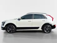 Kia Niro 1.6 GDi Hybrid DynamicLine | Enkele kleuren op voorraad bel voor info | NU MET €3.000 inruilpremie en €1000 voorraadvoordeel!