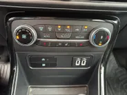 Ford EcoSport 1.0 EcoBoost ST-Line | 17' lichtmetalen velgen | Winter pack | Parkeersensor achter | Navigatie via carplay | Apple carplay & Android auto | privacy glas | Bovag garantie |