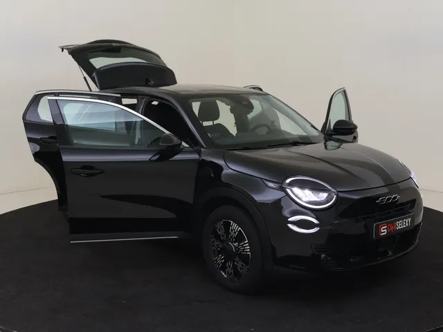 Fiat 600 1.2 Hybrid Urban