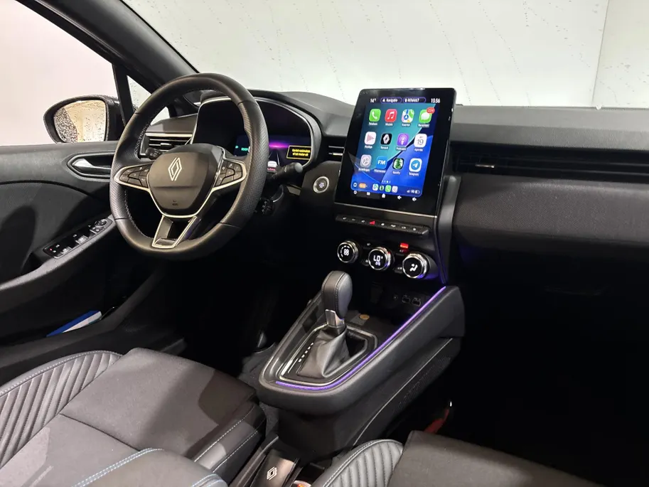 Renault Clio 145PK E-Tech Full Hybrid Esprit Alpine Automaat | DEMO | Bose Audio | Stoelverwarming | 360 Camera | Digital Cockpit | Apple CarPlay/Android Auto | Licht & Regen Sensor | Navi |