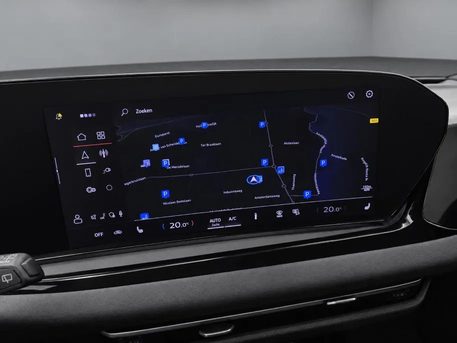 Audi A5 Avant 2.0 367pk e-hybrid Quattro S edition Competition · Panoramadak · Wegklapbare Trekhaak · 360 Camera
