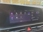 Kia Niro EV ExecutiveLine 64.8 kWh | Automaat | 100% Elektrisch | Schuifdak | Leder | Navigatie | Camera | Harman Kardon | Cruise control adaptief  | Stoel en stuur verwarming en verkoeling | SOH 97,6%