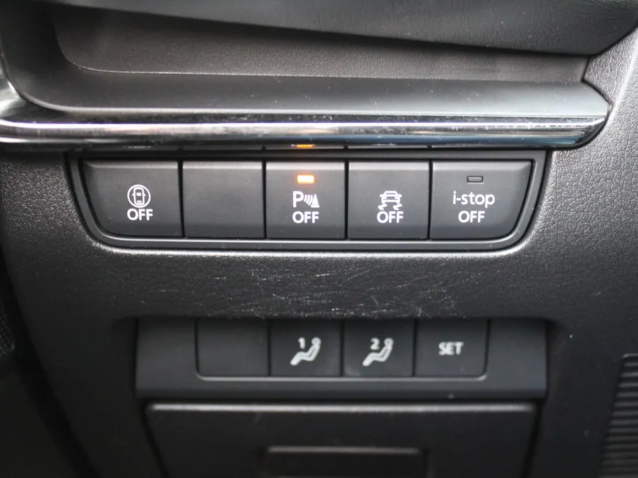 Mazda 3 2.0 e-SkyActiv-G M Hybrid 122PK 6MT Comfort | BTW Auto | Navi | Leder | Keyless | Camera | Elek. Stoelvers. |