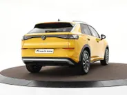 Volkswagen T-Roc Life First Edition 1.5 eTSI 116 PK 7 versn. DSG · Achteruitrijcamera · Comfort pakket · Voorraad OUTLET · Prijs is inclusief inruilpremie ·
