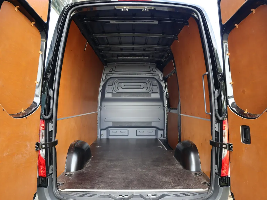 Mercedes-Benz eSprinter 320 L2 SELECT 81kWh 313km WLTP