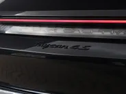 Porsche Taycan Cross Turismo 4S 93 kWh | Pano | Luchtvering | Sport Chrono | HUD | 21' GTS