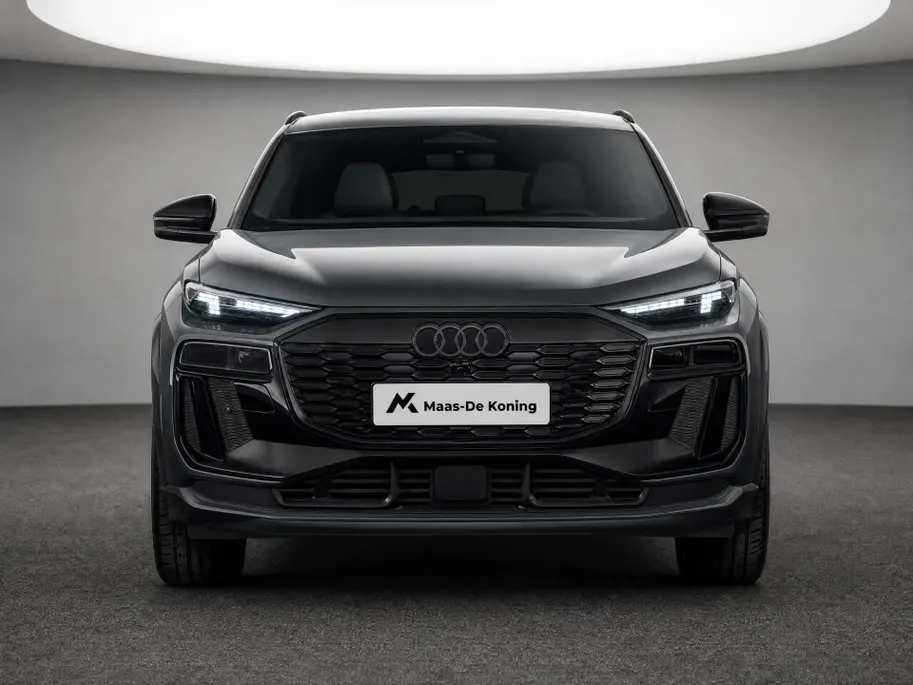 Audi Q6 e-tron Sportback S edition performance 100 kWh 306 PK · Adaptieve luchtvering · Tech pro · Glazen panoramadak