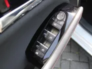 Mazda 3 2.0 e-SkyActiv-G M Hybrid 150 Homura | Stoelverwarming | Camera | Dodehoek detectie | HUD | 18' LM | LED | Cruise adapt. |