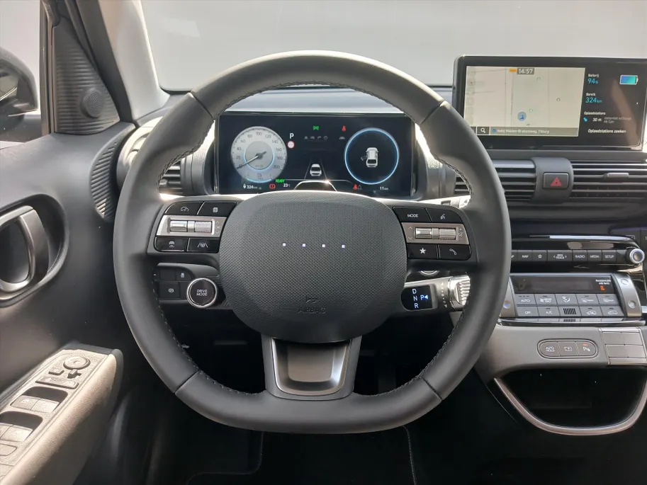 Hyundai Inster 49 kWh 115pk 4-zits Evolve / Clima / Navi / Demo / BTW