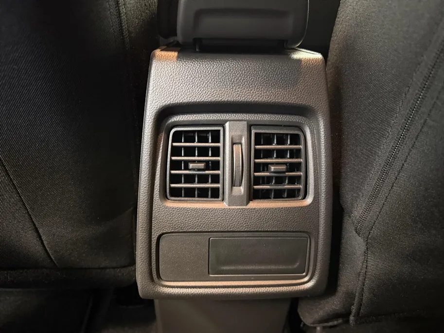 Mitsubishi ASX 1.8 HYBRID | BLACK EDITION | APPLE CARPLAY | CAMERA |