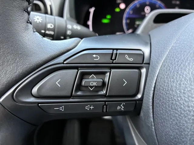 Toyota Yaris Cross 1.5 Hybr 115 Dynamic | stuur/stoelverwarm. | pdc v/a |
