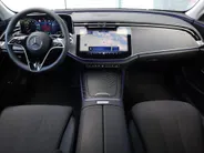 Mercedes-Benz E-Klasse 300 e Luxury Line