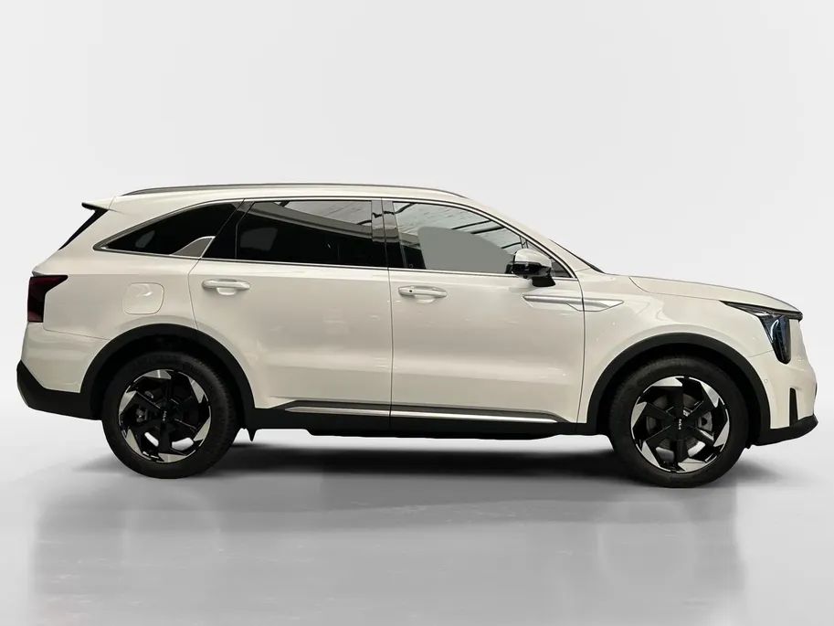 Kia Sorento 1.6 T-GDi Plug-in Hybrid 4WD DynamicPlusLine 7p | Apple Carplay / Android Auto | Navigatiesysteem | Licht + Regensensor | Stoel + Stuurverwarming | Elektrisch Verstelbare Bestuurdersstoel | Elektrisch Bedienbaar Schuif / Kanteldak | Elektrisch bedienbare 