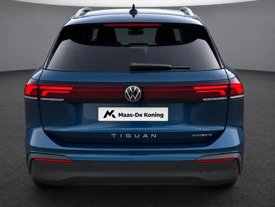 Volkswagen Tiguan 1.5eHybrid 204PK Life Edition · Trekhaak · Navigatie · Camera + parkeersensoren · Garantie t/m 10-02-2031 of 100000km.