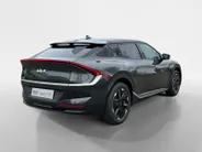 Kia EV6 Light Edition 63 kWh | Demo | Navi | Clima | Adaptieve Cruise | Camera | Stuur-/Stoelverwarming | Privacy Glass | Apple Carplay | Android Auto