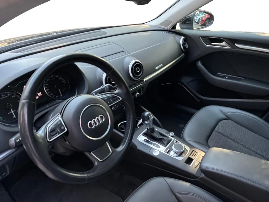 Audi A3 Sportback 1.4 e-tron Pro Line plus