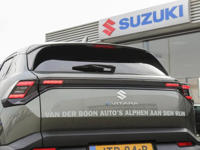 Suzuki e Vitara Style 61 kWh | € 2000,- Voordeel! | Alle kleuren leverbaar!