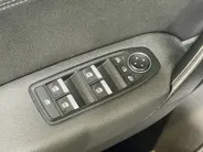 Renault Captur 90PK TCe Techno | 1e eigenaar | Schuif-Kantel Dak | Camera | Navigatie | Apple Carplay/Android Auto | Parkeersensoren | Trekhaak | Climate Control | Lichtmetalen Velgen | Full LED |