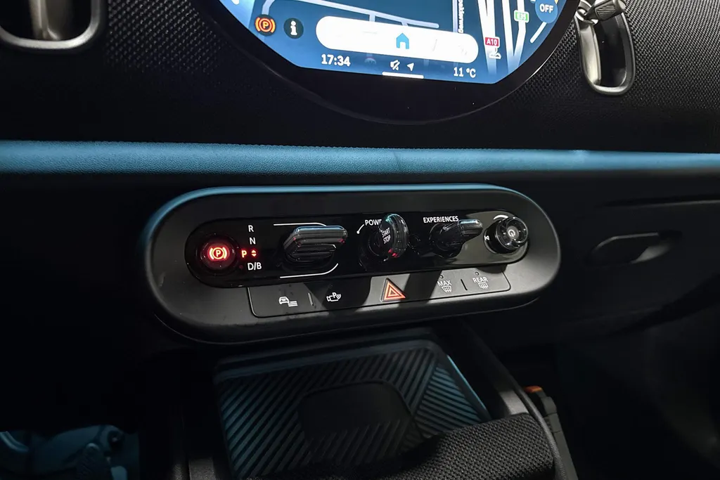 MINI Countryman Electric E John Cooper Works M