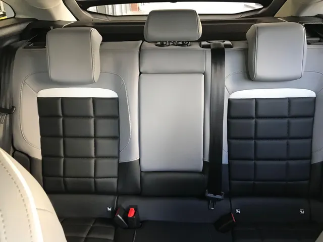 Citroën C4 1.2 Hybrid 136 Max