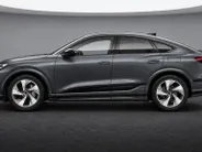 Audi Q6 e-tron Sportback S edition 83 kWh 252 PK · Glazen panoramadak · Trekhaak elek. wegklapbaar · Optiekpakket zwart
