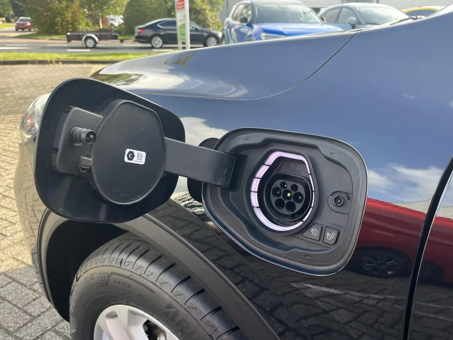 Ford Kuga 2.5 PHEV Titanium STOELVERWARMING.