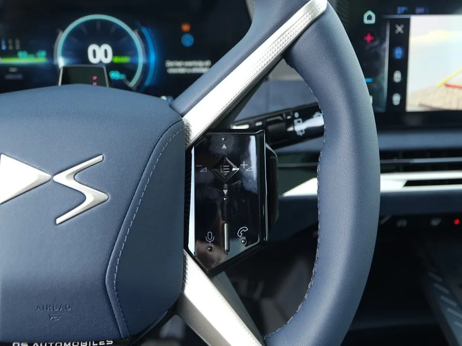 DS DS 7 No E-Tense Etoile 74kWh | Pano | Focal | Comfort | Tech | 20'