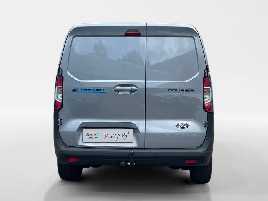 Ford E-Transit Courier Limited 44 kWh | 0,99% rente op financial lease| Trekhaak | Driver Assistance Pack | Climate Control |