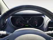 Renault Captur 0.9 TCe Intens | Clima | Camera | Navi | NU Rijklaarprijs! Incl. 12 maanden garantie, APK, Onderhoudsbeurt etc. Premiumpakket gratis! |