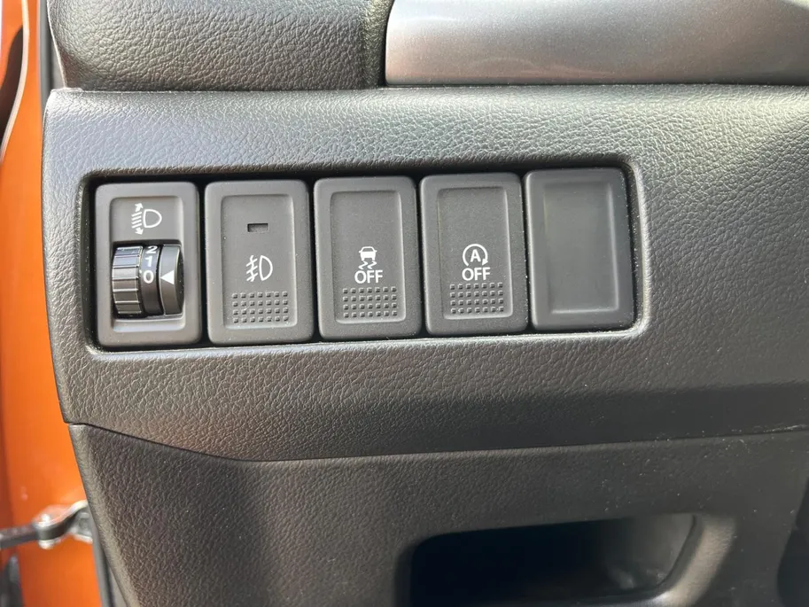 Suzuki Vitara 1.6 Exclusive | Cruise Control | Climate Control | Parkeer Camera | Apple/Android Carplay | Stoelverwarming | Navigatie |