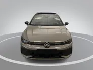 Volkswagen Golf 1.5 eHybrid 272pk DSG GTE · Panoramadak · Camera · Matrix LED · Stuur- & Stoelverwarming · Head-Up Display · Garantie t/m 09-09-2030 of 100.000km