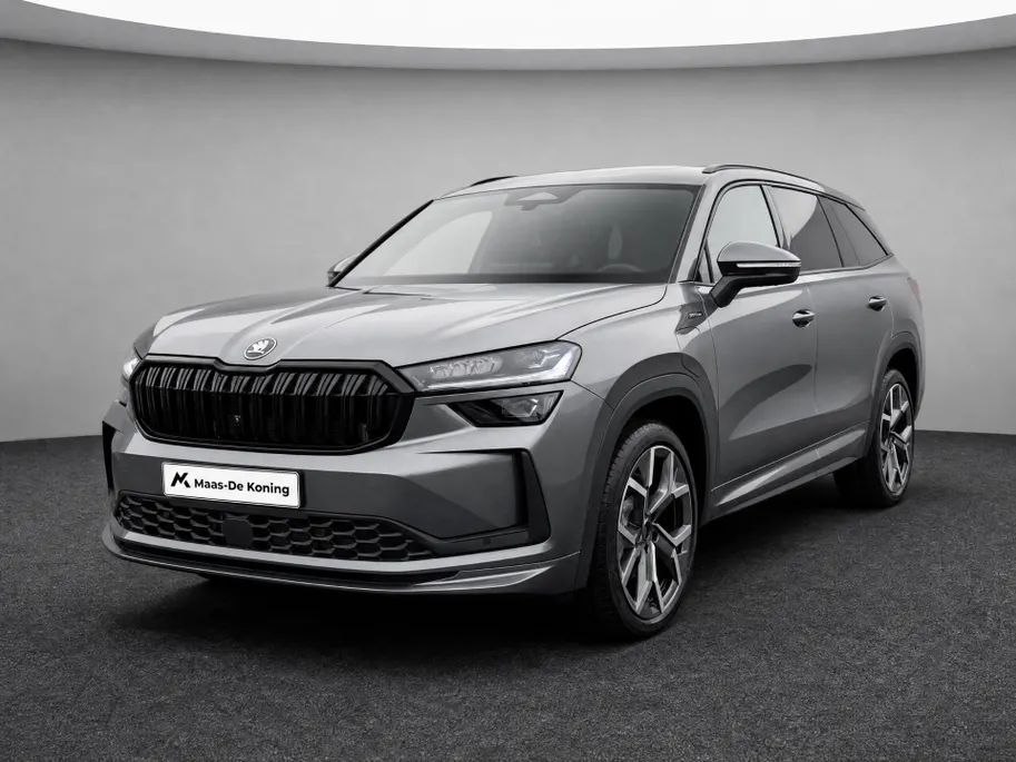 Škoda Kodiaq Sportline Business 1.5 TSI PHEV 150 kW / 204 PK | Elektrisch glazen schuif-/kanteldak | Comfort pakket | Parkeer pakket | 2000,- inruilvoordeel!!