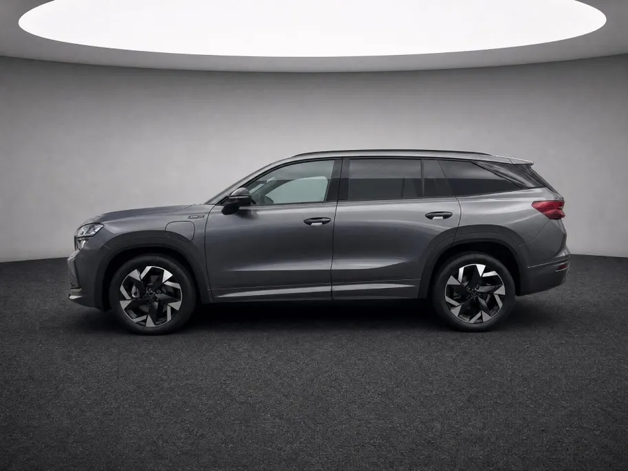 Škoda Kodiaq Sportline Business 1.5 TSI PHEV 150 kW / 204 PK | 19'' velgen | Trekhaak wegklapbaar | 2.000,- inruilbonus!!