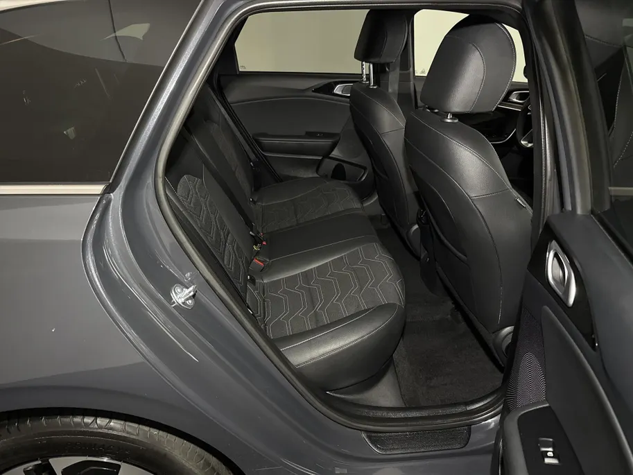 Kia Ceed Sportswagon Sw 1.0 T-GDi MHEV 100pk DCT7 Design Edition