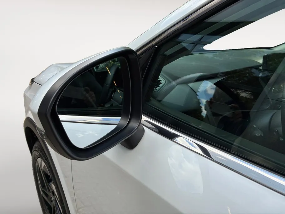 Nissan QASHQAI N Connecta Navi | Pano dak | LM Velgen |