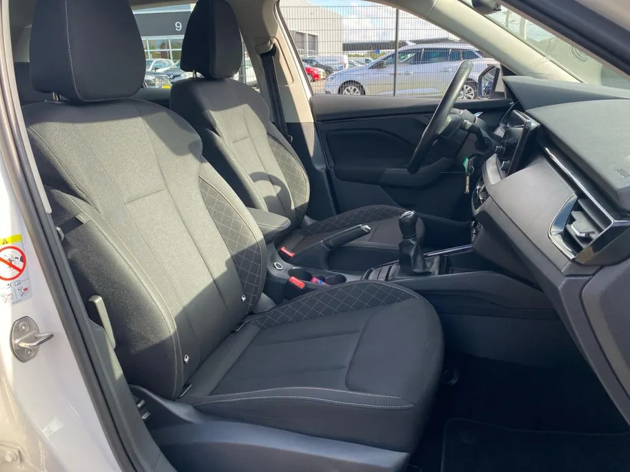 Škoda Kamiq 1.0 TSi Active CarPlay | Park.sens. | Cruise adaptief | lm velgen | LED | etc.