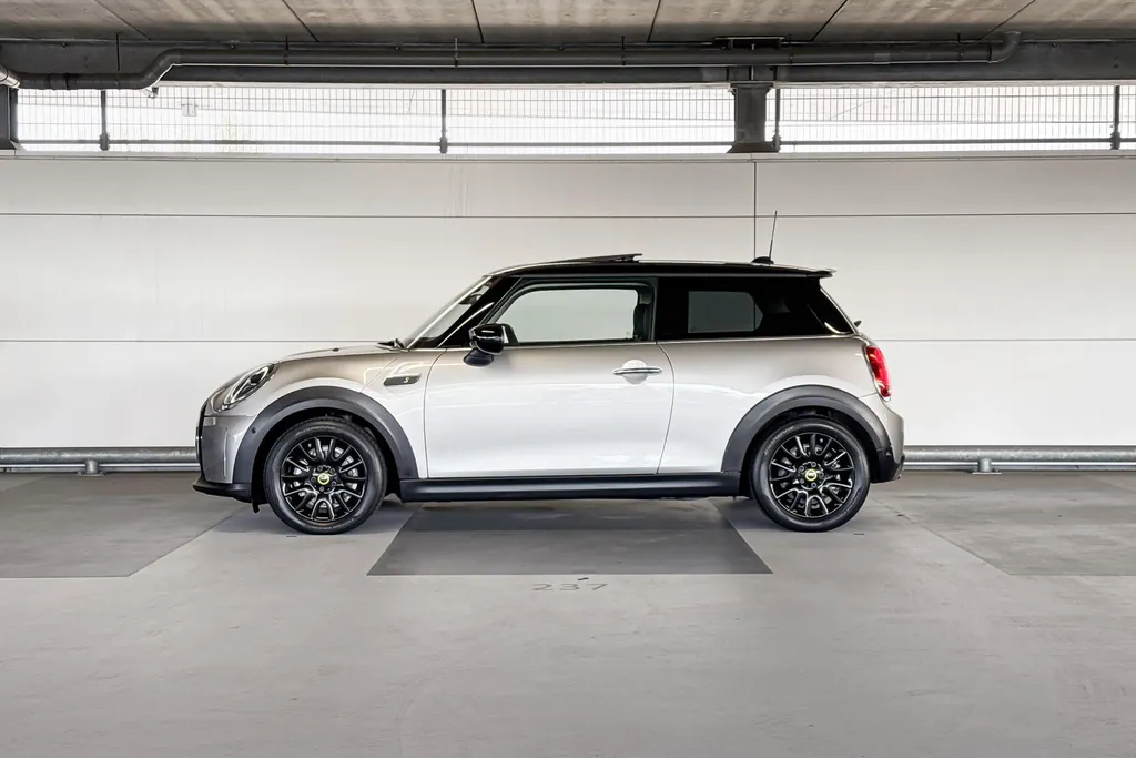 MINI Cooper 3-deurs Electric Classic 33 kWh
