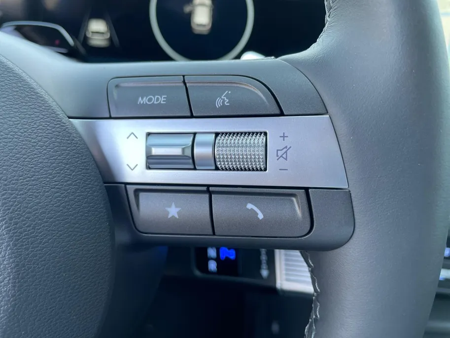 Hyundai Kona 1.6 GDI HEV Premium | Lederen bekleding| Stoelverwarming V+A | Bose |360 graden camera|