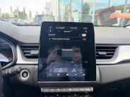Renault Captur 1.6 E-Tech Hybrid 145 Intens | Automaat | Parkeersensoren | Camera | Cruise & Climate Control | Apple Carplay & Android Auto | 12 Maanden BOVAG Garantie