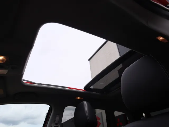 Suzuki Vitara 1.4 BoosterJet Style Hybrid | Panoramadak | Carplay | All Season