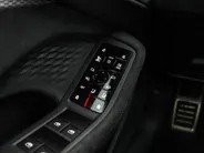 Audi A5 Avant 2.0 367pk S-tronic e-hybrid quattro S edition · 360 Camera · Wegklapbare Trekhaak · Bang & Olufsen Audio · Bijrijder Display · Zwart Optiek · 19'' Inch · Garantie t/m 26-07-2030 of 100.000
