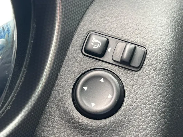 Nissan QASHQAI 1.2 N-Connecta | NAVIGATIE | PANORAMA DAK | 360 CAMERA | 18 INCH | CRUISE CONTROL | CLIMATE CONTROL |