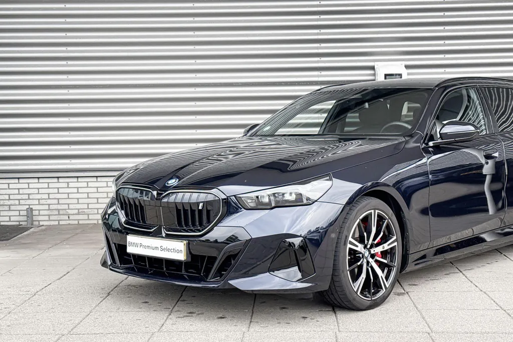 BMW i5 Touring eDrive40 M Sport Edition 84 kWh