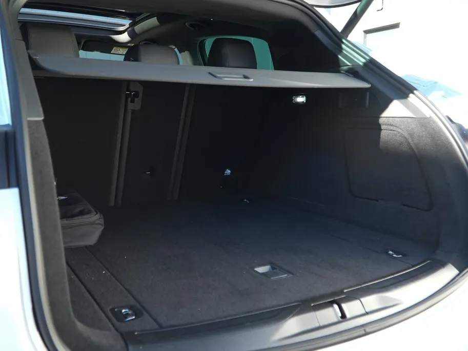 Maserati Grecale 2.0 MHEV 300 PK GT | Pano | 360cam | HUD | Audio Pack | 20"
