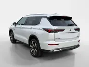 Mitsubishi Outlander 2.4 PHEV Intense + | Modeljaar 2026 | 6000 EURO Korting | Direct leverbaar | Rondom camera | Stoel stuur verwarming |