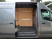 Mercedes-Benz Sprinter 317 CDI L2H2 LED METALLIC