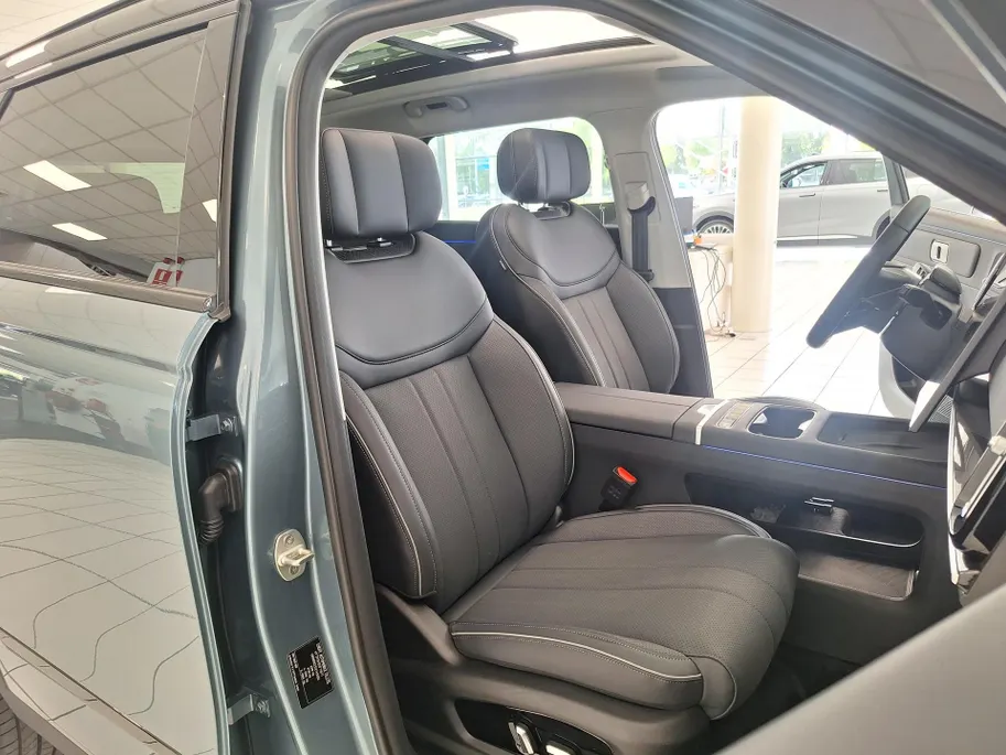 Omoda 9 9 PHEV Premium Panoramadak - 1100KM Bereik