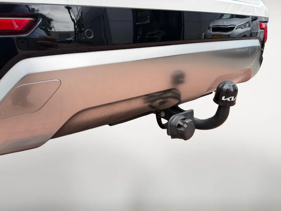 Kia Niro 1.6 GDi Hybrid DynamicLine | Zeer nette auto | 1e Eigenaar | Fabrieksgarantie | Trekhaak | Apple CarPlay & Android Auto | Navigatie |