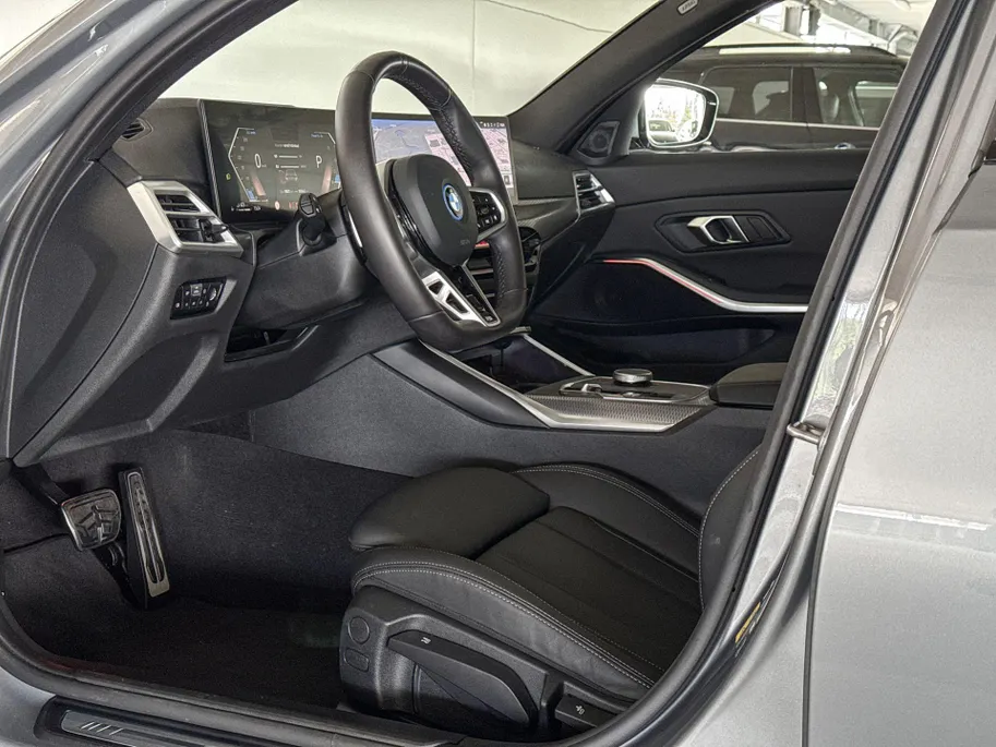 BMW 3 Serie Touring 330e