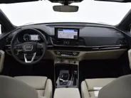 Audi Q5 Sportback Advanced edition 50 TFSI e 220 kW/299 PK · Luchtvering · Glazen panoramadak · Ass. pakket City + Tour · Lederen bekleding